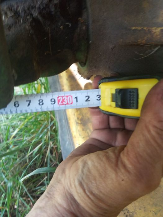 Tylna oś, szeroka John Deere 975,1072,1075