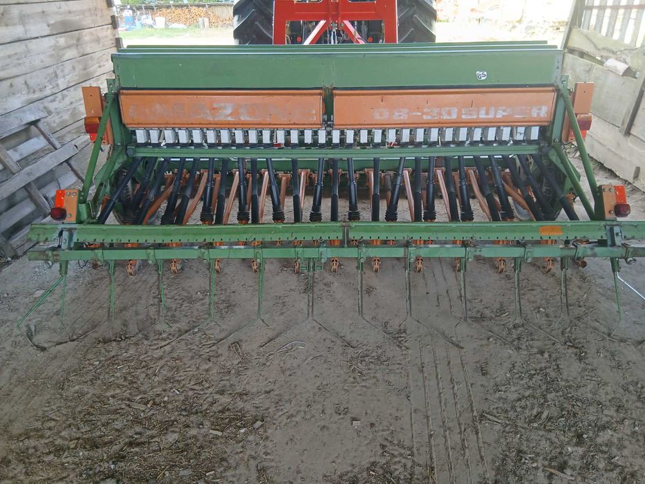Siewnik Amazone D8 30 super