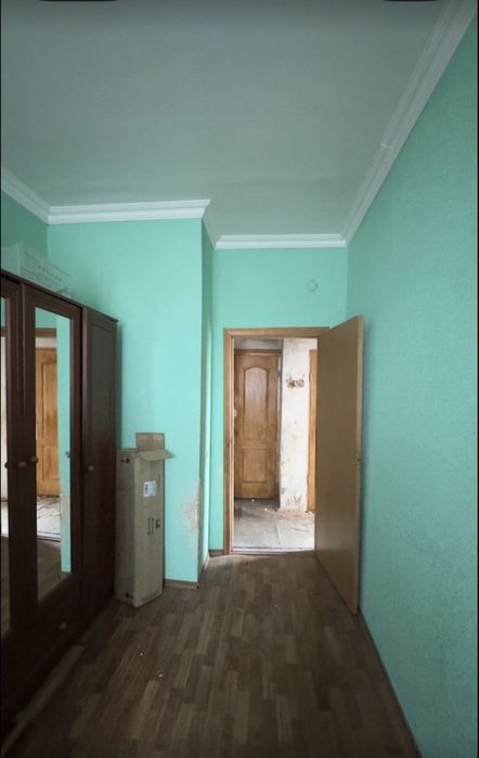Продається 2-х кімнатна квартира в селі Саливонки