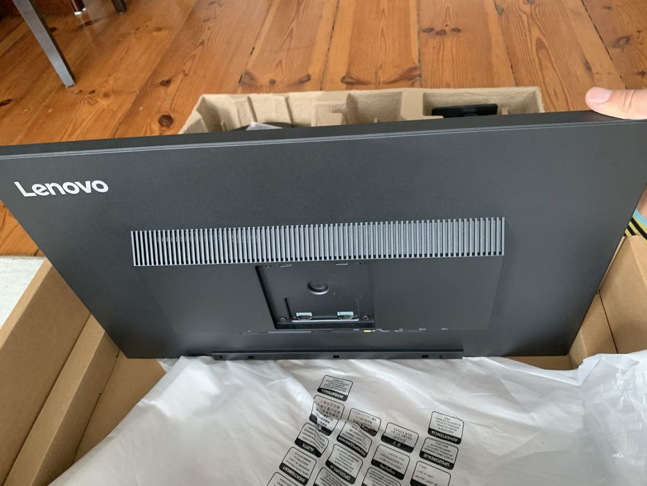 Monitor thinkVision P27h-10 Flat