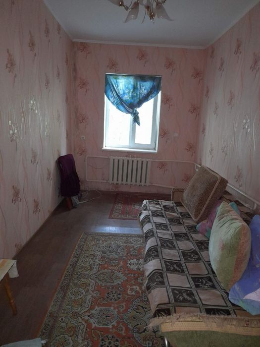 Продаж пів будинку