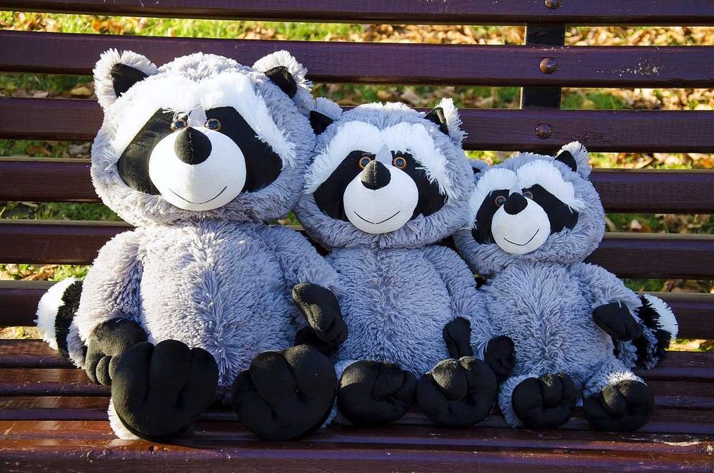 Єнот плюшевий 100 см