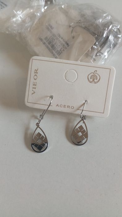 Lote 50  em aço pulseiras anéis e brincos