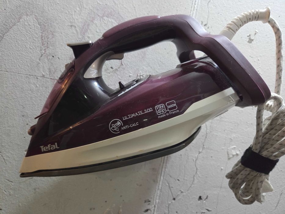 утюг      Tefal Ultimate Anti-Calc (модель FV9650