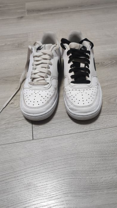 Buty Nike białee