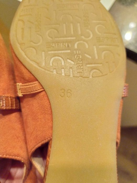 Buty damskie Esprit