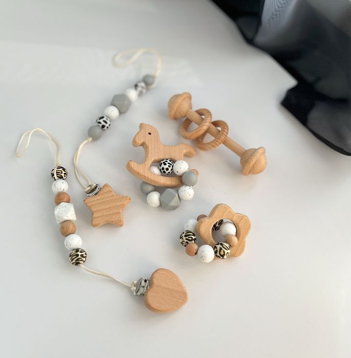 Гризунці для немовлят, тримачі  для пустушки, брязкальця, ціни в описі