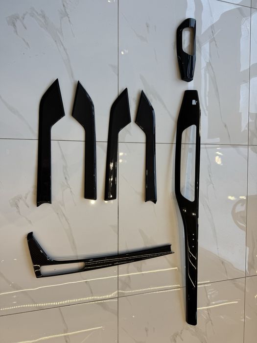 Карбоновые элементы в салон для Audi A4 B9, A5 B9 Карбон накладки