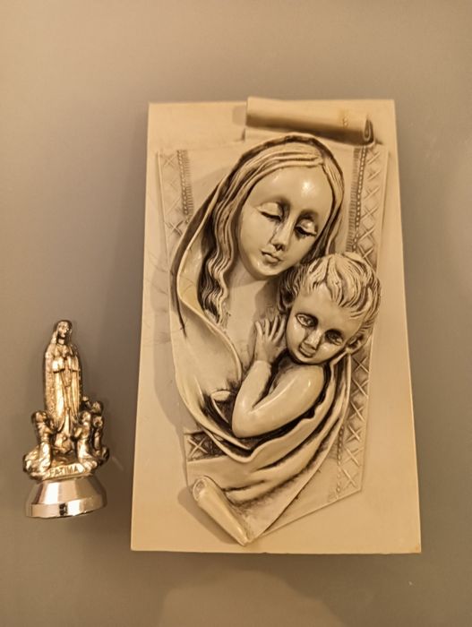 moldura arte sacra 	Antiga mas em muito bom estado		Vintage