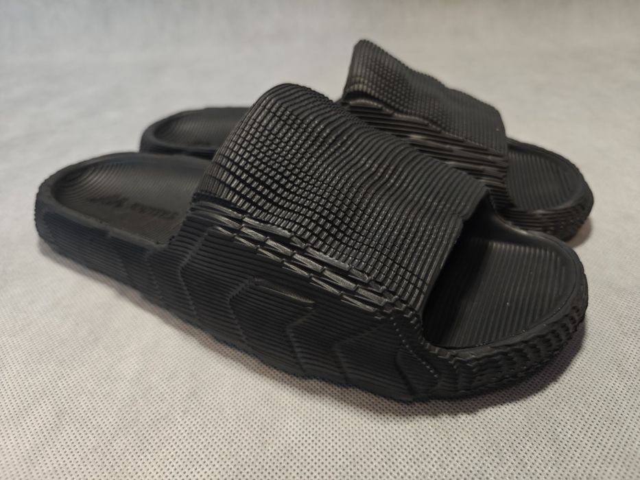 Szare stylowe lekkie klapki Martes rozm. 43, 28 cm