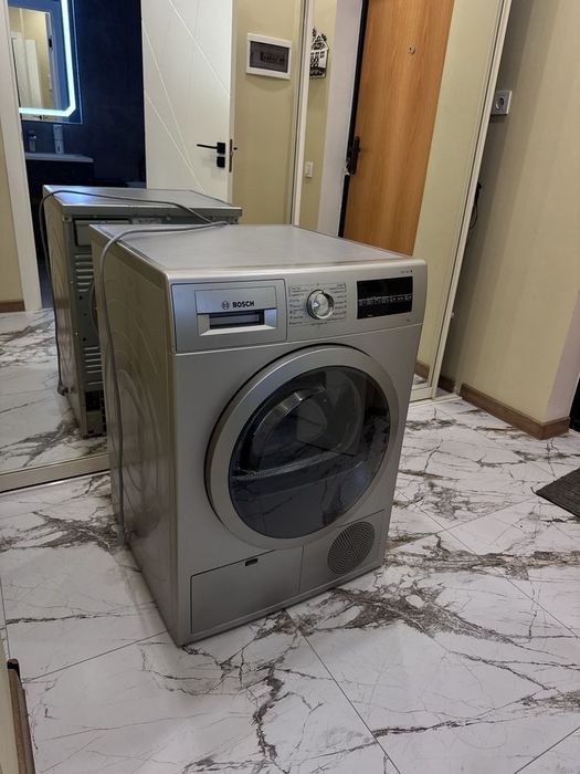 Сушильна/сушильная машина Bosch WQG233DRPL