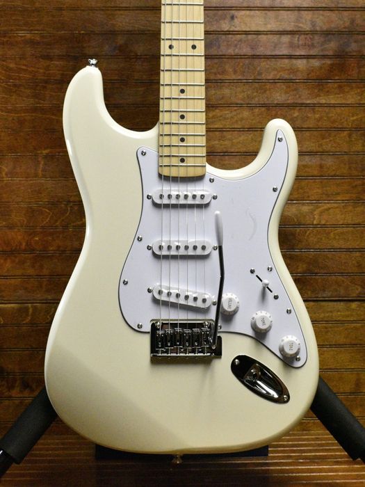 Squier Standard Stratocaster