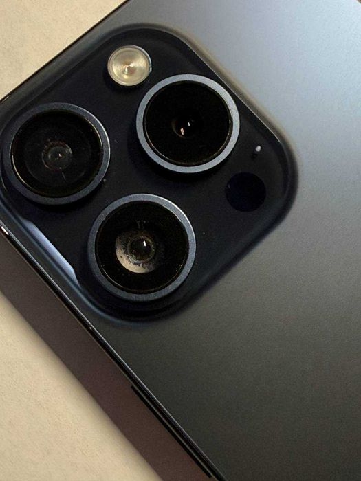 Iphone 15 Pro 128 eSim