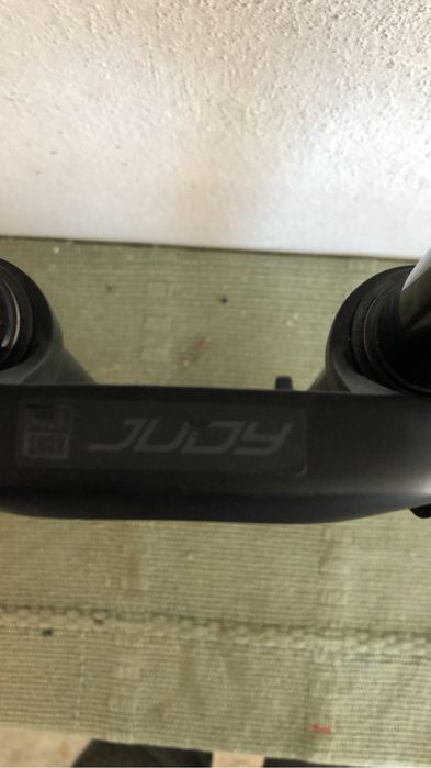 Vendo suspençao RockShox Judy