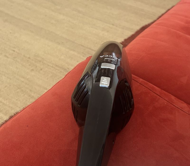 Aspirador de estofos de v automvel ao isqueiro