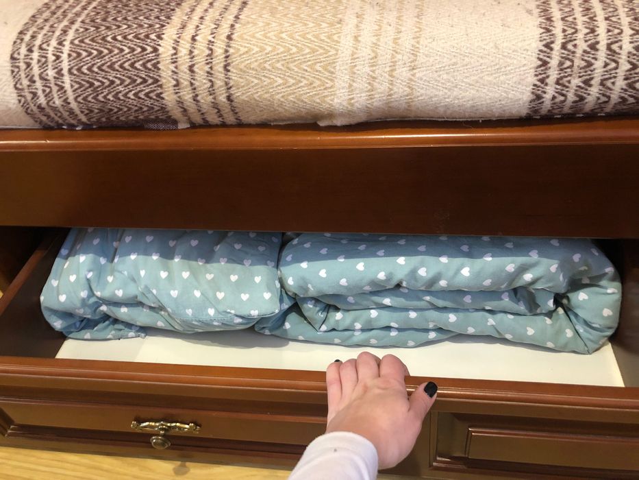 Дитячі меблі. Дитяча спальня