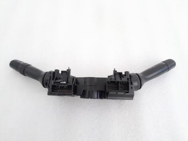 Conjunto / manetes de luzes e limpa vidros TOYOTA Yaris (_P9_)