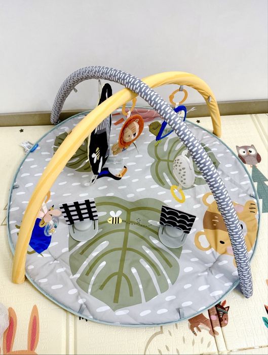 Развивальний килимок Taf Toys Савана Пригоди на 360 музичний