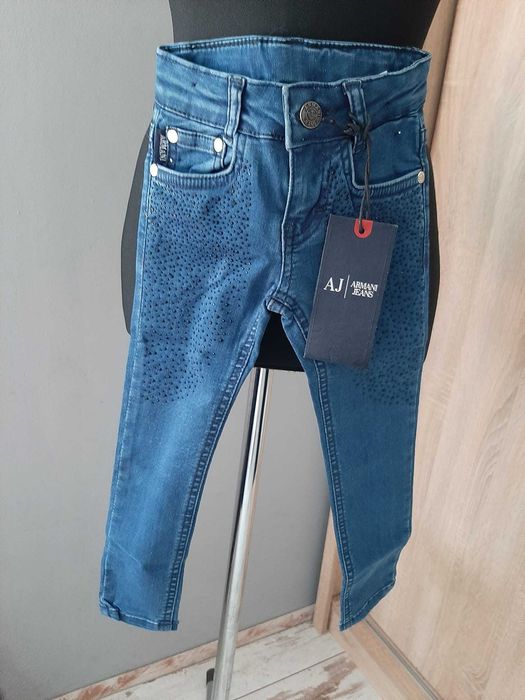 Armani Jeans dziewczęce.