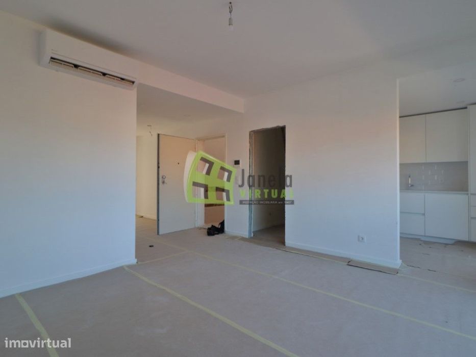 Apartamento T3 Duplex Novo - Quinta do Conde — Quinta do Conde, Setúbal