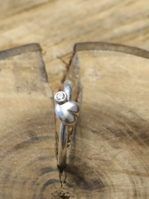 Pierścionek srebrny  spinningiwy hjerte HHN.