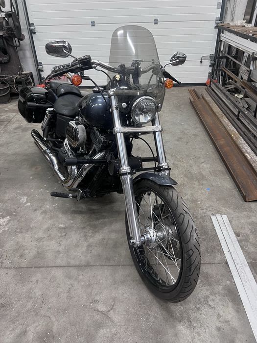 Harley davidson dyna wide glide