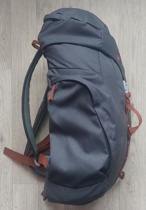 Рюкзак б/у Мckinley spantik vt 30, c дождевиком.