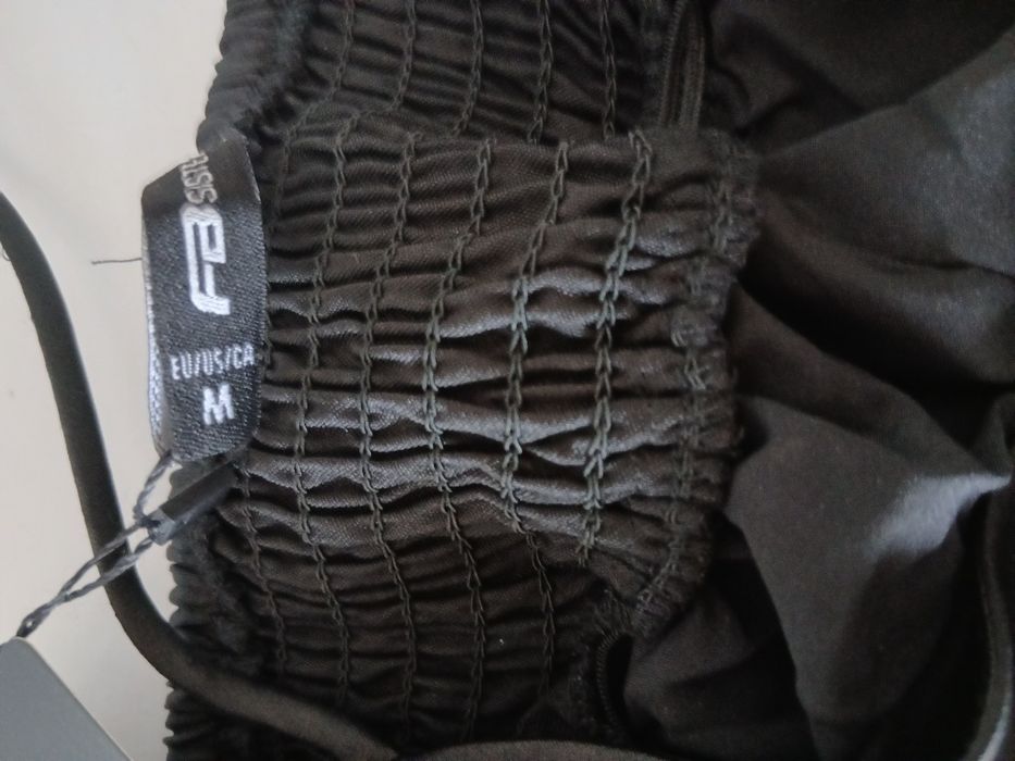 Satynowy top nowy M