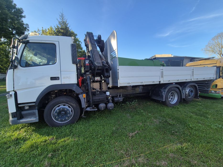 Volvo FMX 370 z dźwigiem Hiab