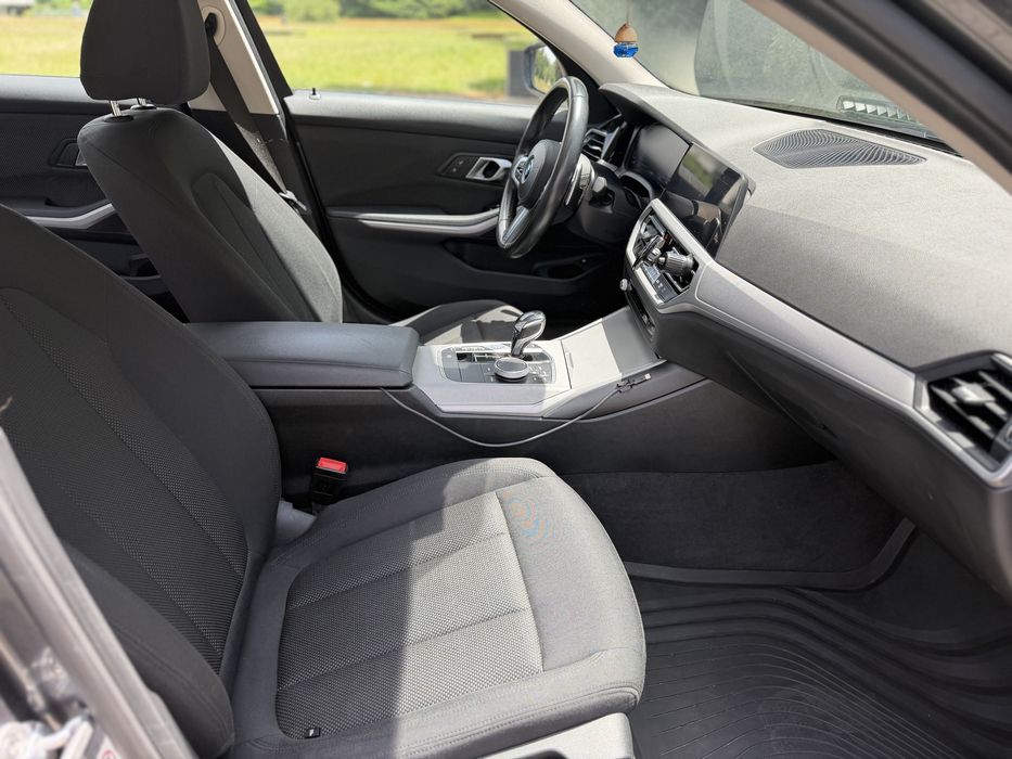 BMW 330e G20 2019