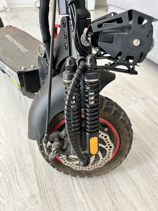 UrbanGlide E-Cross Pro Boost 1600W — Dual Motor — Como Nova