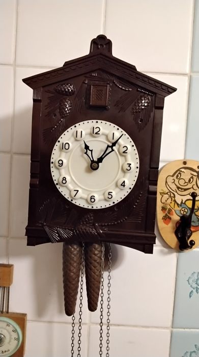 Годинник із зозулею,виробництва срср.