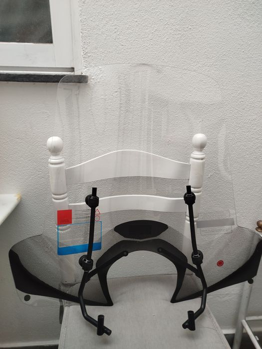 Resguardo Givi corta vento para Mota.Completo.