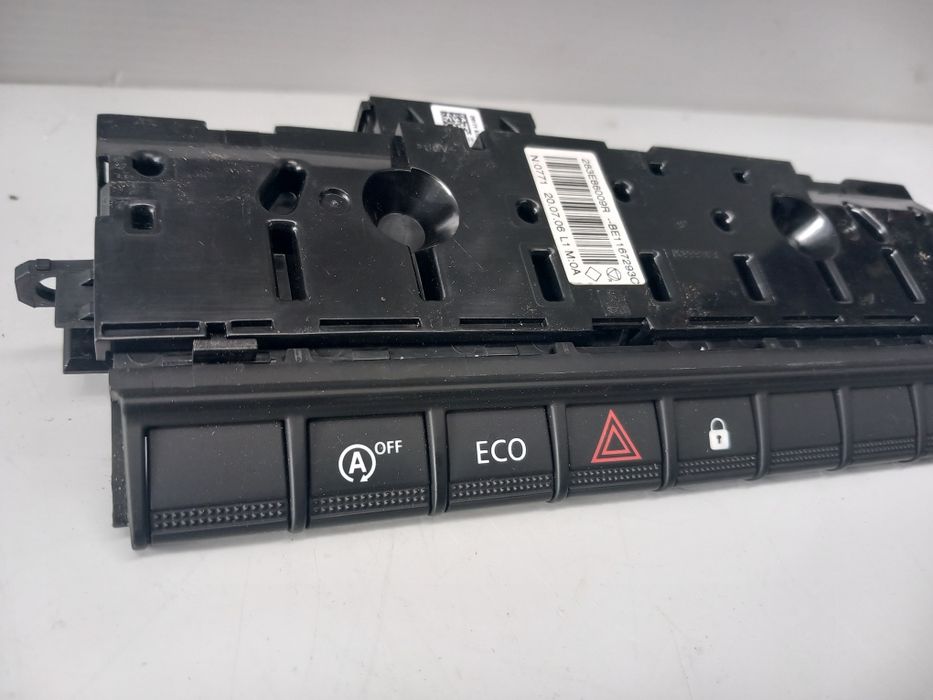 Botão interruptor 4 piscas fecho ECO Renault Dacia