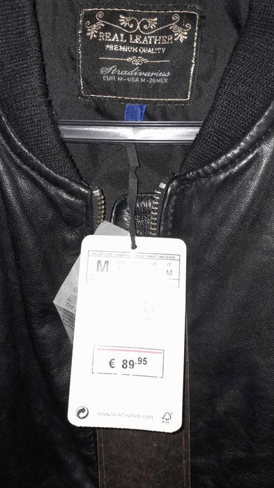 Курточка Жіноча  Шкіряна  Stradivarius розмір 46