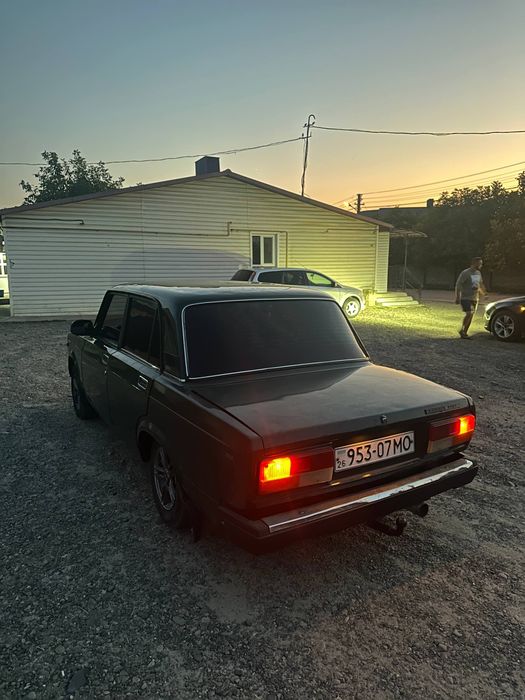 Продам машину на повному ходу