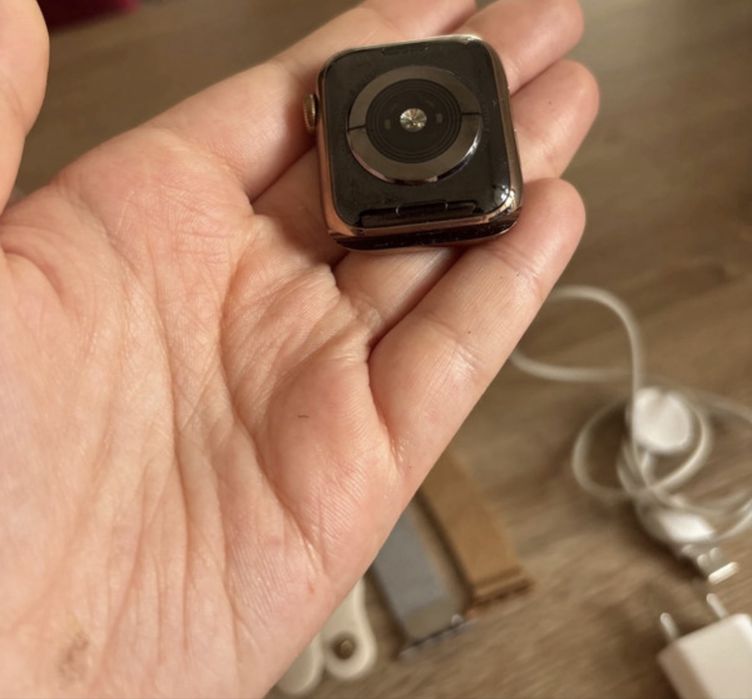 applewatch  5 series