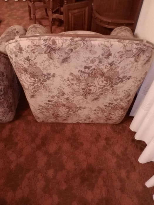 Conjunto de 1 Sofá de 3lugares e 2 poltronas