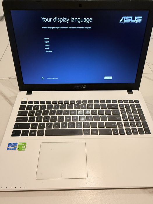 Asus laptop  x550c sprawny