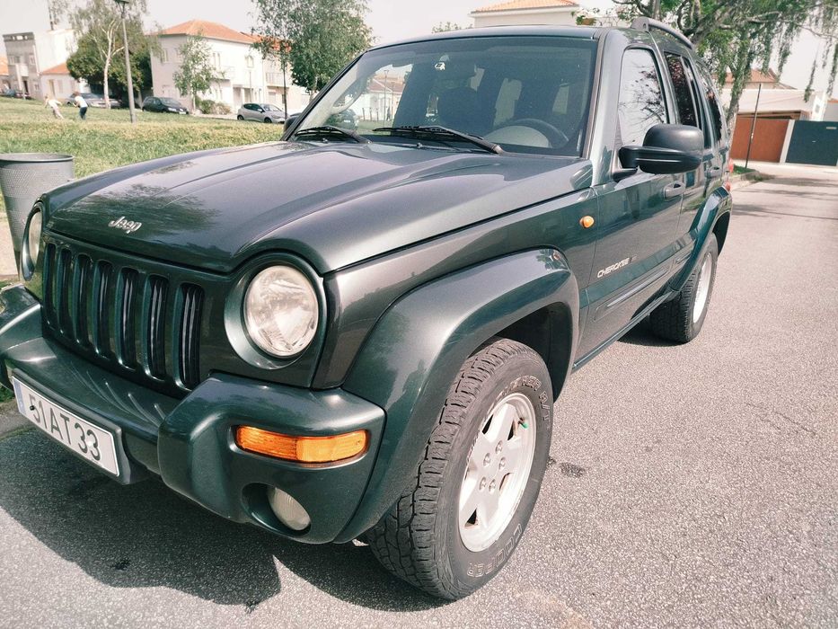 Jeep Cherokee Limited KJ 2.5 Diesel