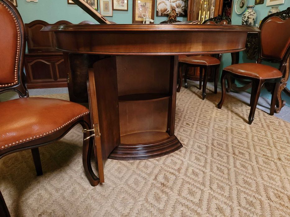 Excellent living room table with bar on the legs - Extendable - Only the table, the chairs are sold separately64584264426753123