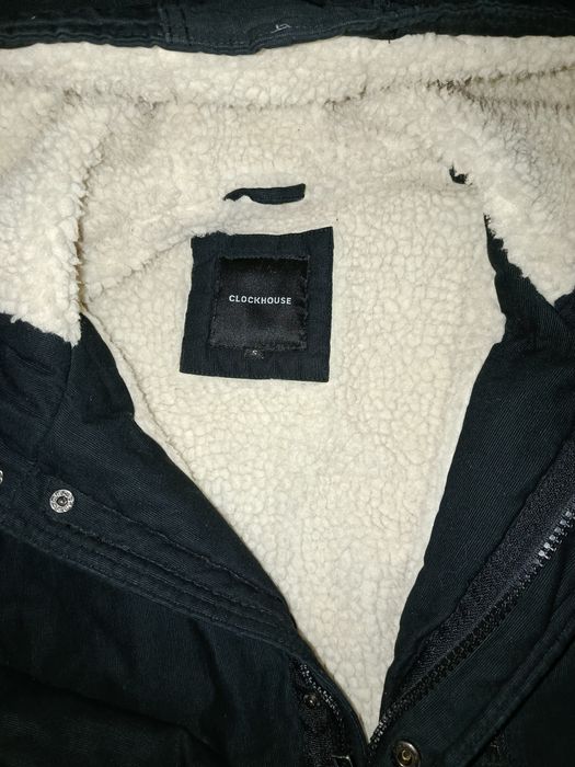 Продам Куртки б/в