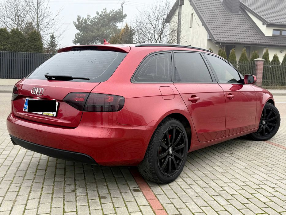 AUDI A4 B8 Avant 2010r. 2.0 TDI 6 Biegów PIĘKNY STAN Navi Skóry Alu 18