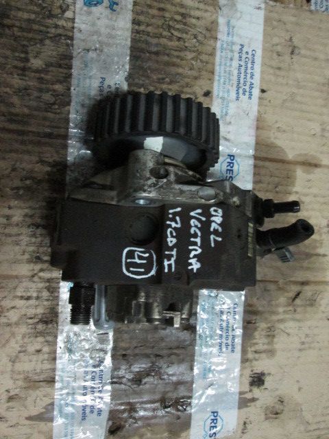 Bomba injetora OPEL Vectra B Hatchback (38_)