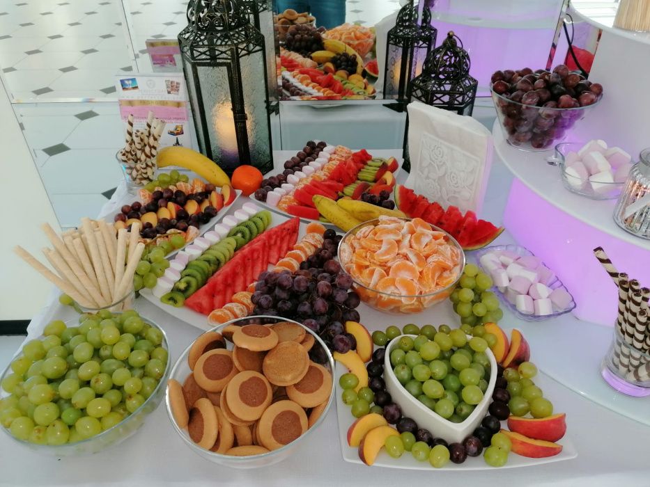 Fotobudka/ Fontanna czekoladowa/ Pokazy fajerwerków - Studniówka