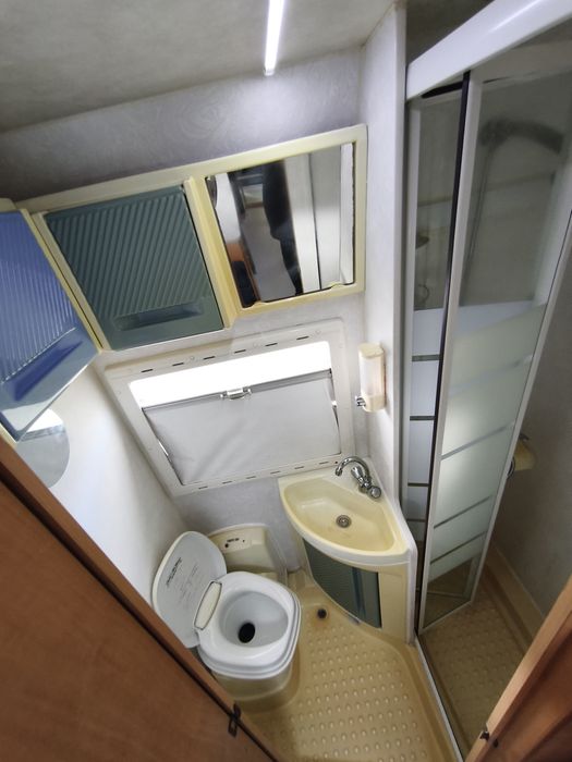 Autocaravana fiat ducato 2.3 com AC 6 LUGARES