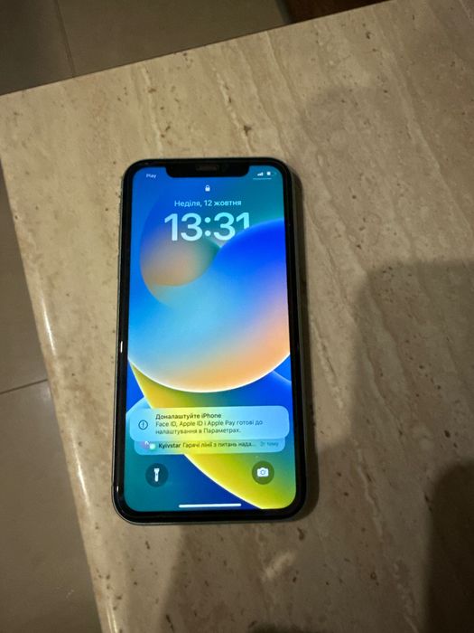 iPhone 11.   499zl