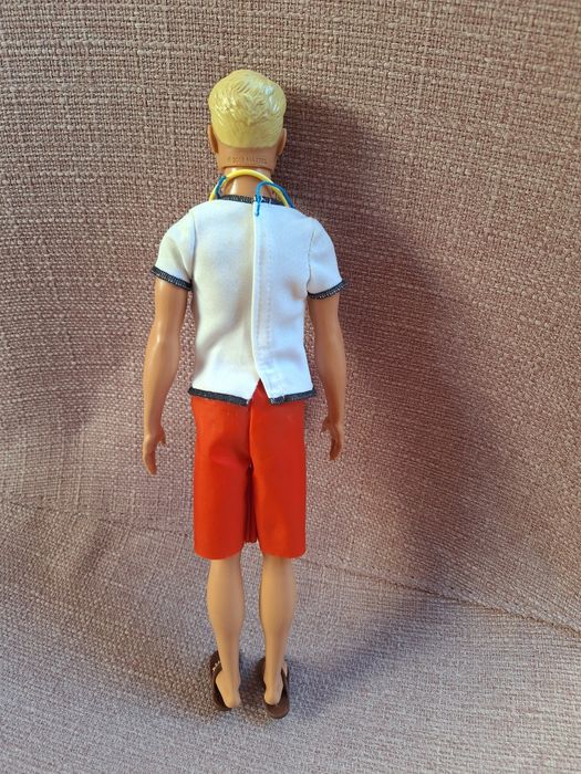 Zestaw Barbie z akcesoriami Ken ratownik i Ken Pan Młody