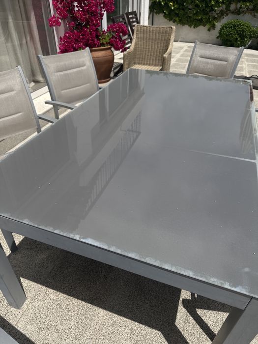 Conjunto de 6 cadeiras e mesa de jardim em aluminio