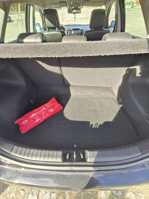 Kia Ceed Ecomotive 1.6 CRDI (Apenas 138.000 km)